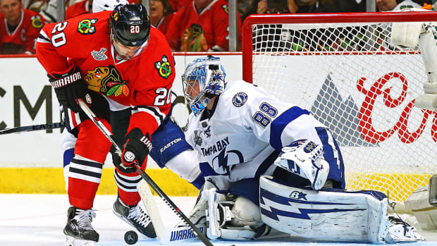 saad-vasilevskiy-lightning-blackhawks-cup-final-game4.jpg
